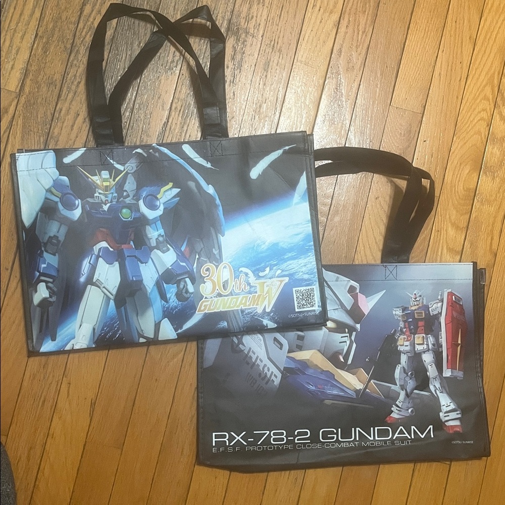 Gundam 30th/45th Anniversary bundle Totes,Inflatable,Poster,Model,Booklet,Card - Picture 2 of 14